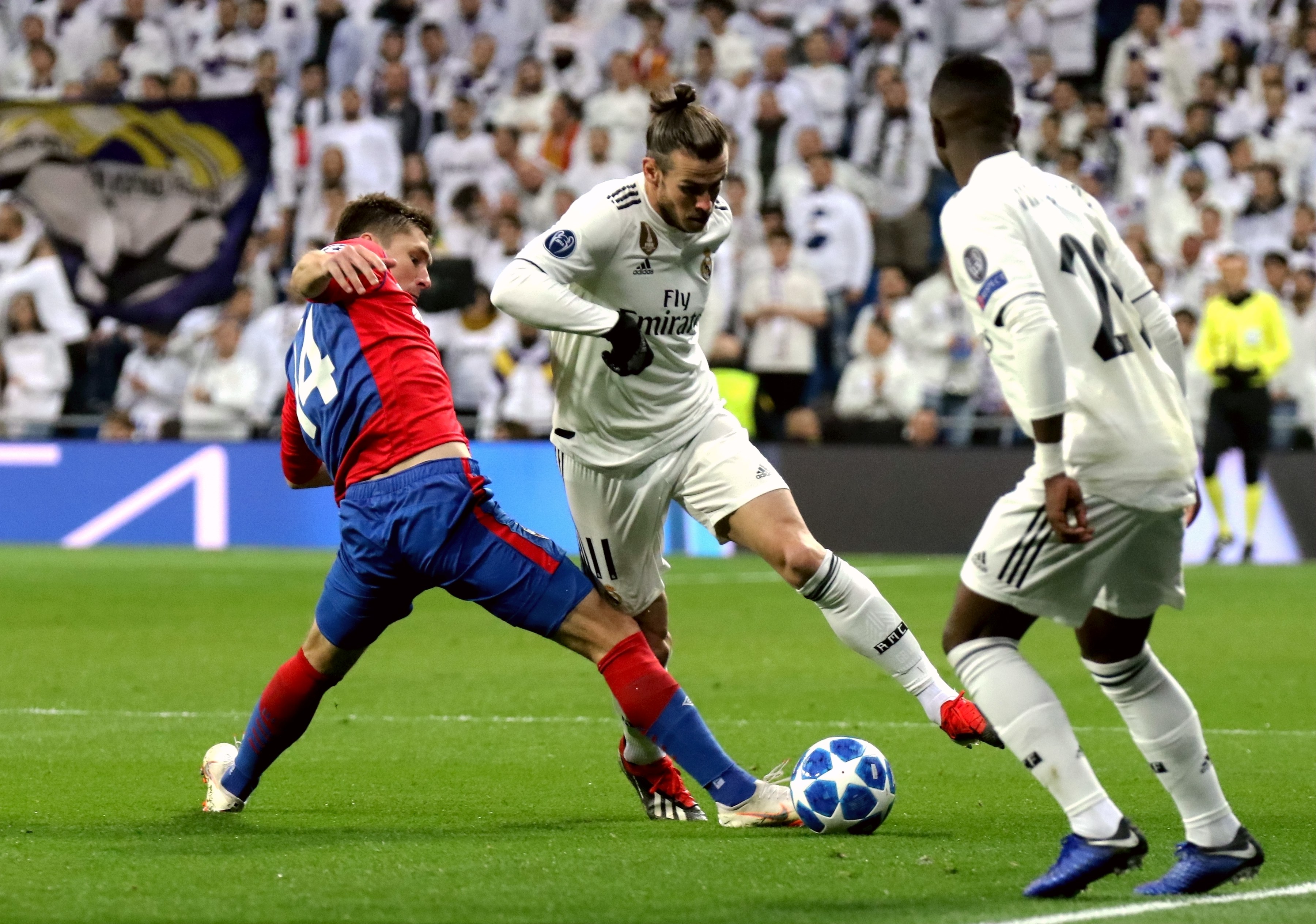 罗马诺：西汉姆联向博塔弗戈报价门将维克托，金额800万欧（罗马诺：西汉姆联800万欧报价博塔弗戈门将维克托）