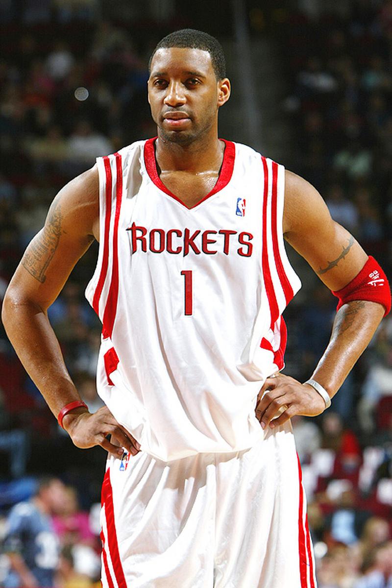 探寻篮球巅峰对决的传承与挑战（透视篮球巅峰较量的传承与挑战）