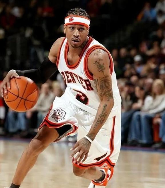 队报本周最佳海外球员阵：康沃首秀获成功，格列兹曼再度入选（《队报》评出本周海外最佳阵容：康沃首秀告捷，格列兹曼再次上榜）