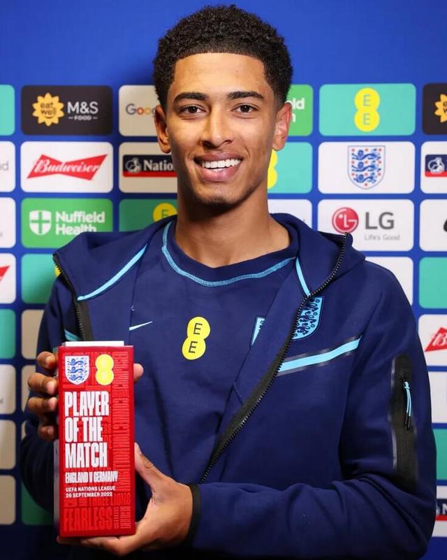 日媒：日足协提交朝鲜队“重拳握手”视频，请求FIFA裁决（日媒：日本足协递交朝鲜队“重拳握手”视频，要求FIFA裁定）