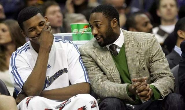 防守不稳，问题可能不在后卫（防守不佳，症结或不在后卫）